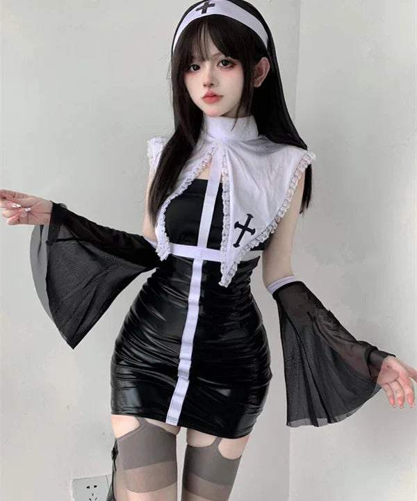 The nun's prayer cosplay set  SS3111